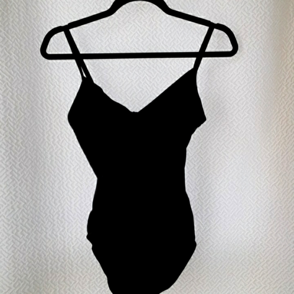 Land's End black swimsuit SZ 8 NWOT